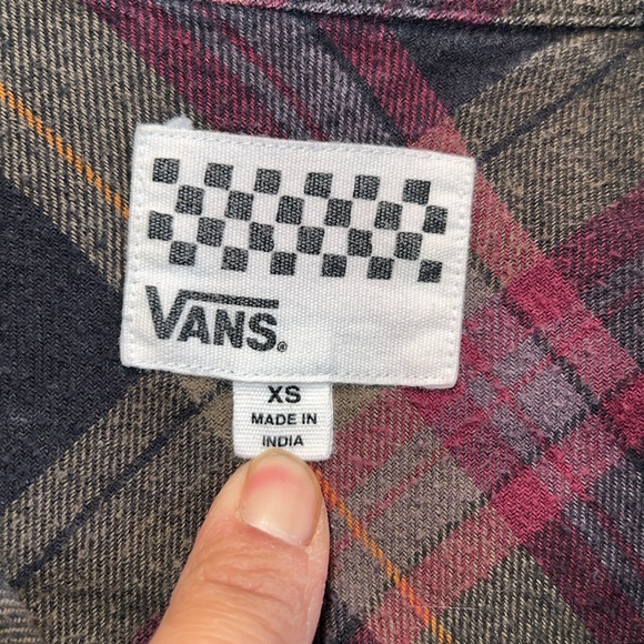 Vans Shirt Womens XS Meridian Flannel Shirt Purple Black Plaid Button Front - Picture 3 of 9